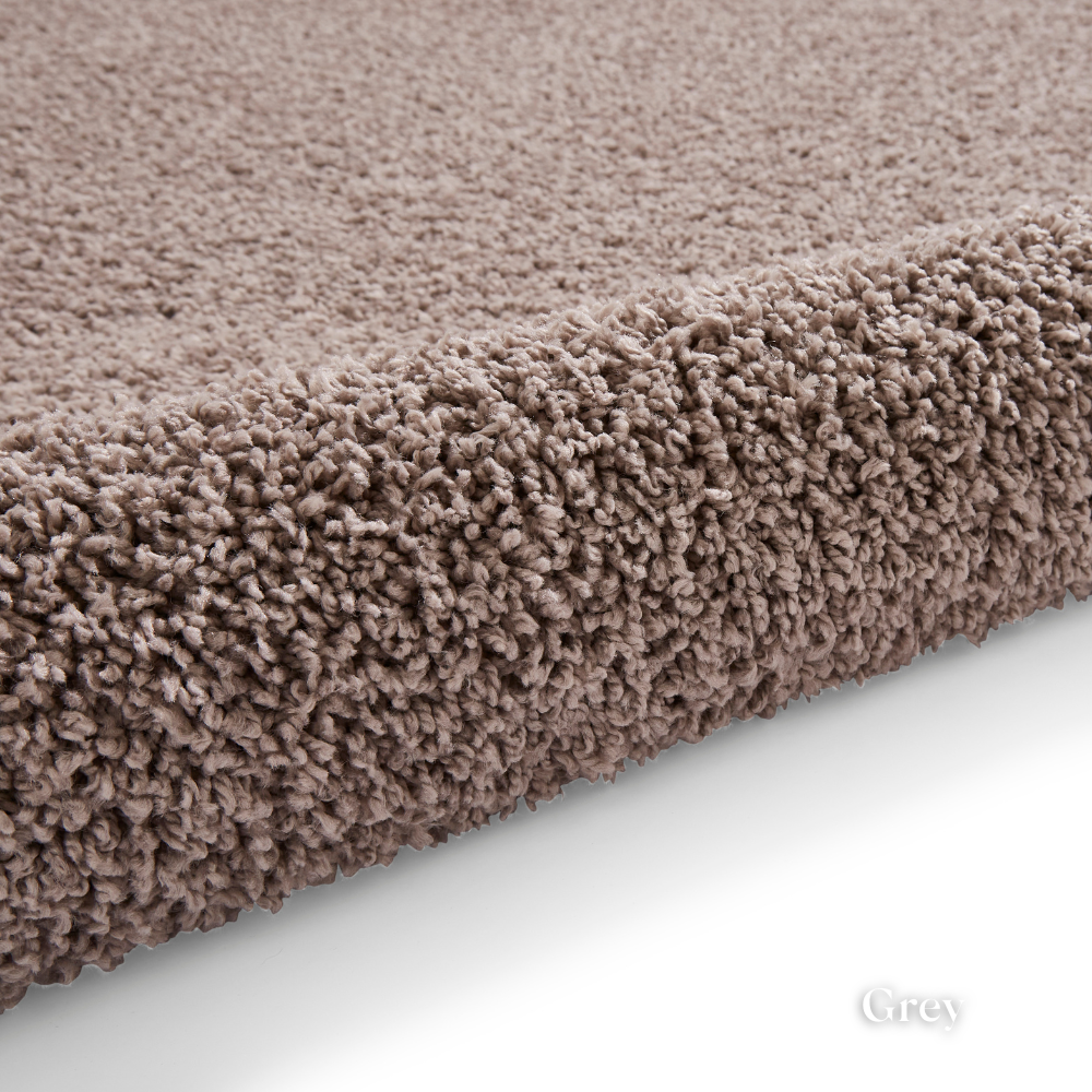 Add freshness with the eco-friendly Bali Plain Shaggy Machine Made Rugs range with 100% recycled polyester, ultra soft pile & durable machine made design.