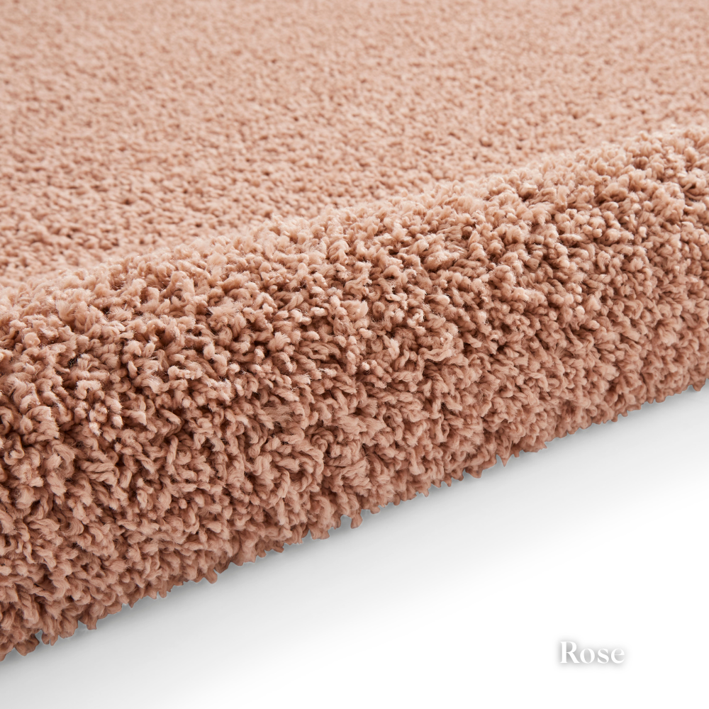 Add freshness with the eco-friendly Bali Plain Shaggy Machine Made Rugs range with 100% recycled polyester, ultra soft pile & durable machine made design.