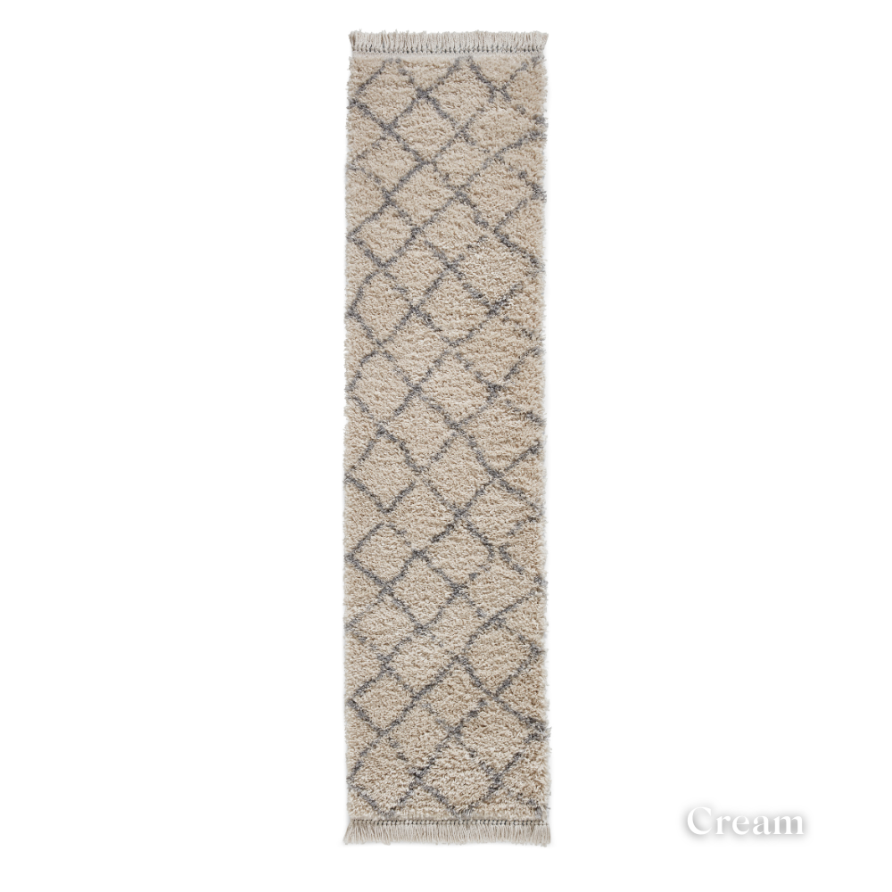 Add bohemian charm with Boho Berber Machine Made Shaggy Rugs range featuring plush shaggy pile, durable polypropylene and stylish fringes.