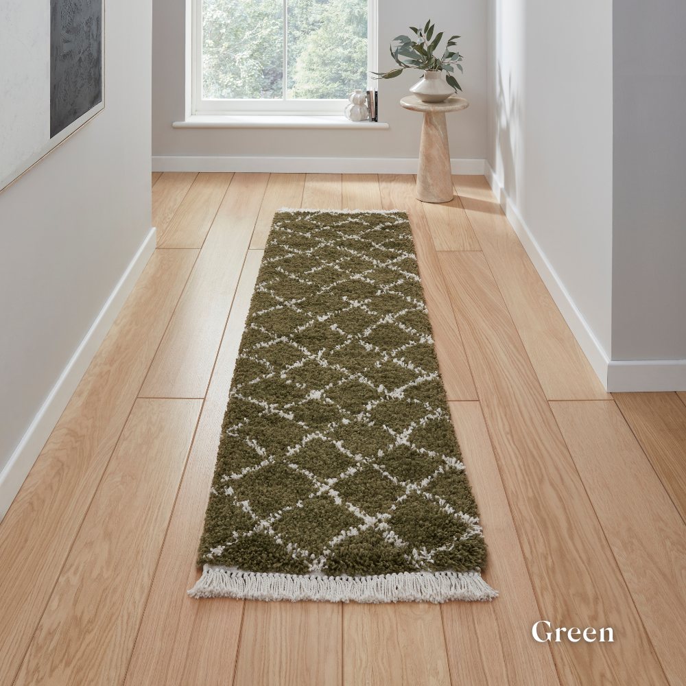 Add bohemian charm with Boho Berber Machine Made Shaggy Rugs range featuring plush shaggy pile, durable polypropylene and stylish fringes.