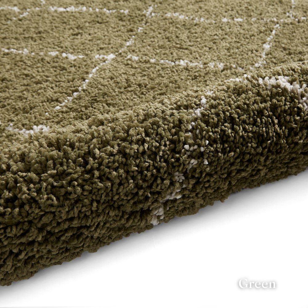 Add bohemian charm with Boho Berber Machine Made Shaggy Rugs range featuring plush shaggy pile, durable polypropylene and stylish fringes.