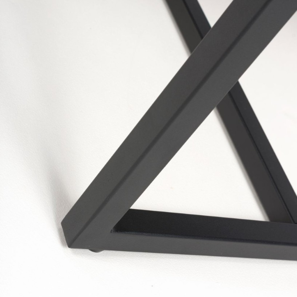 The Boston Console Table in Black Ash features a SmarTops® surface, robust iron legs and a generous design, making it an ideal addition to any setting.