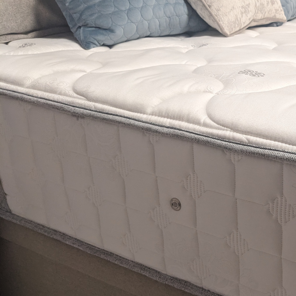 The Briody Aspire Concierge Mattress features 2050 zoned pocket springs, visco memory foam and a turn free design, crafted in Ireland for lasting comfort