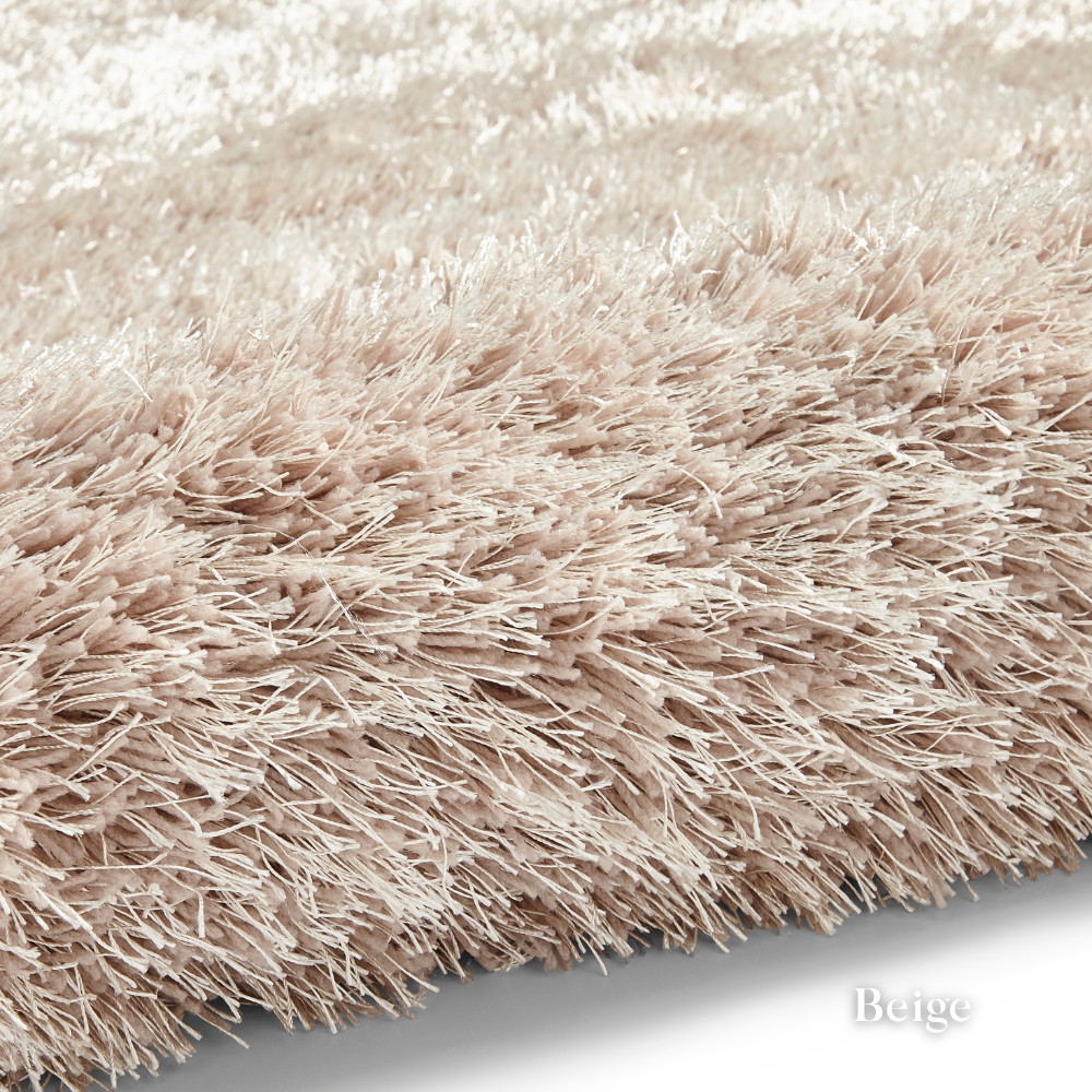 Sink into comfort with the Montana Plain Shaggy Rugs range featuring ultra thick 8cm pile, hand tufted polyester and stylish colours.