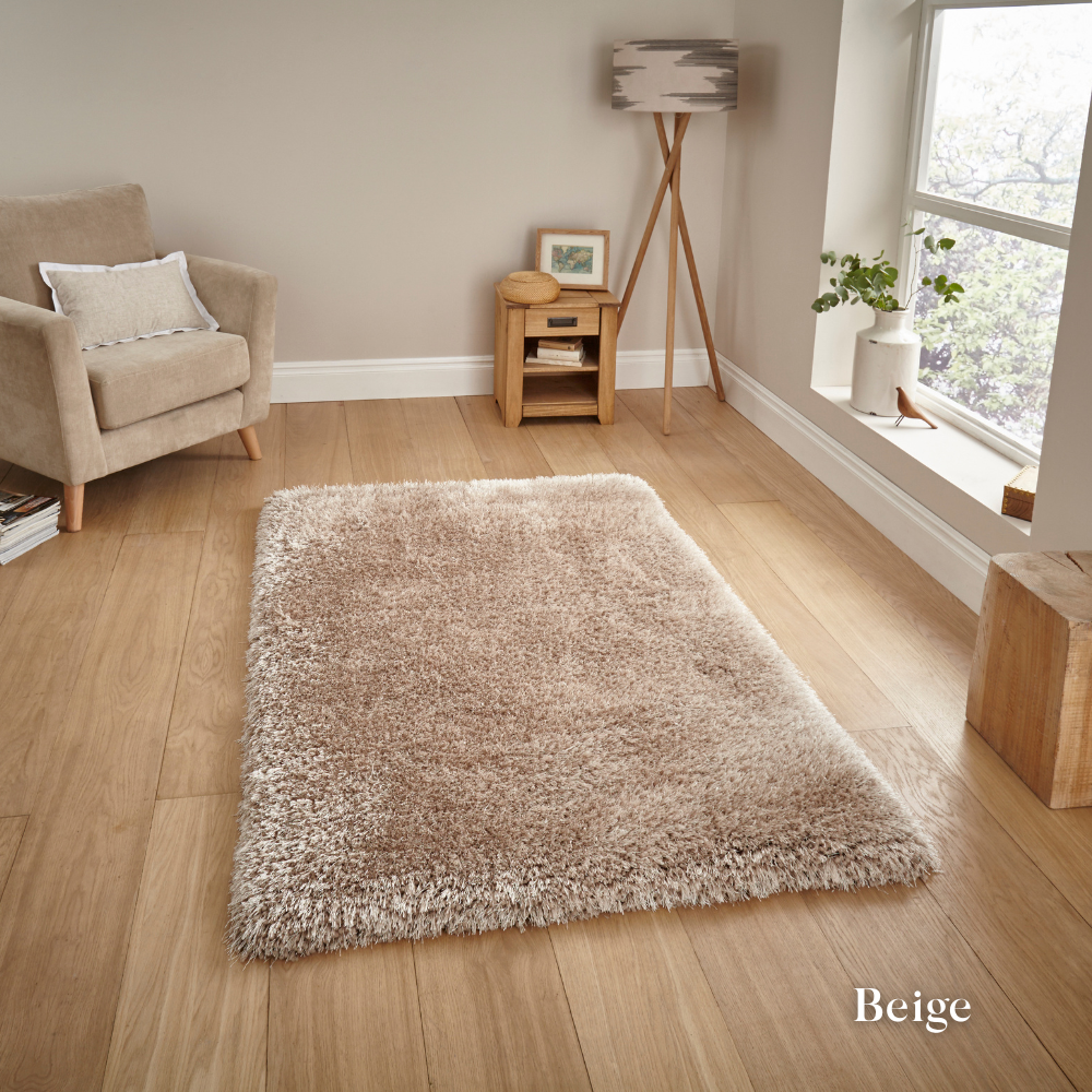 Sink into comfort with the Montana Plain Shaggy Rugs range featuring ultra thick 8cm pile, hand tufted polyester and stylish colours.