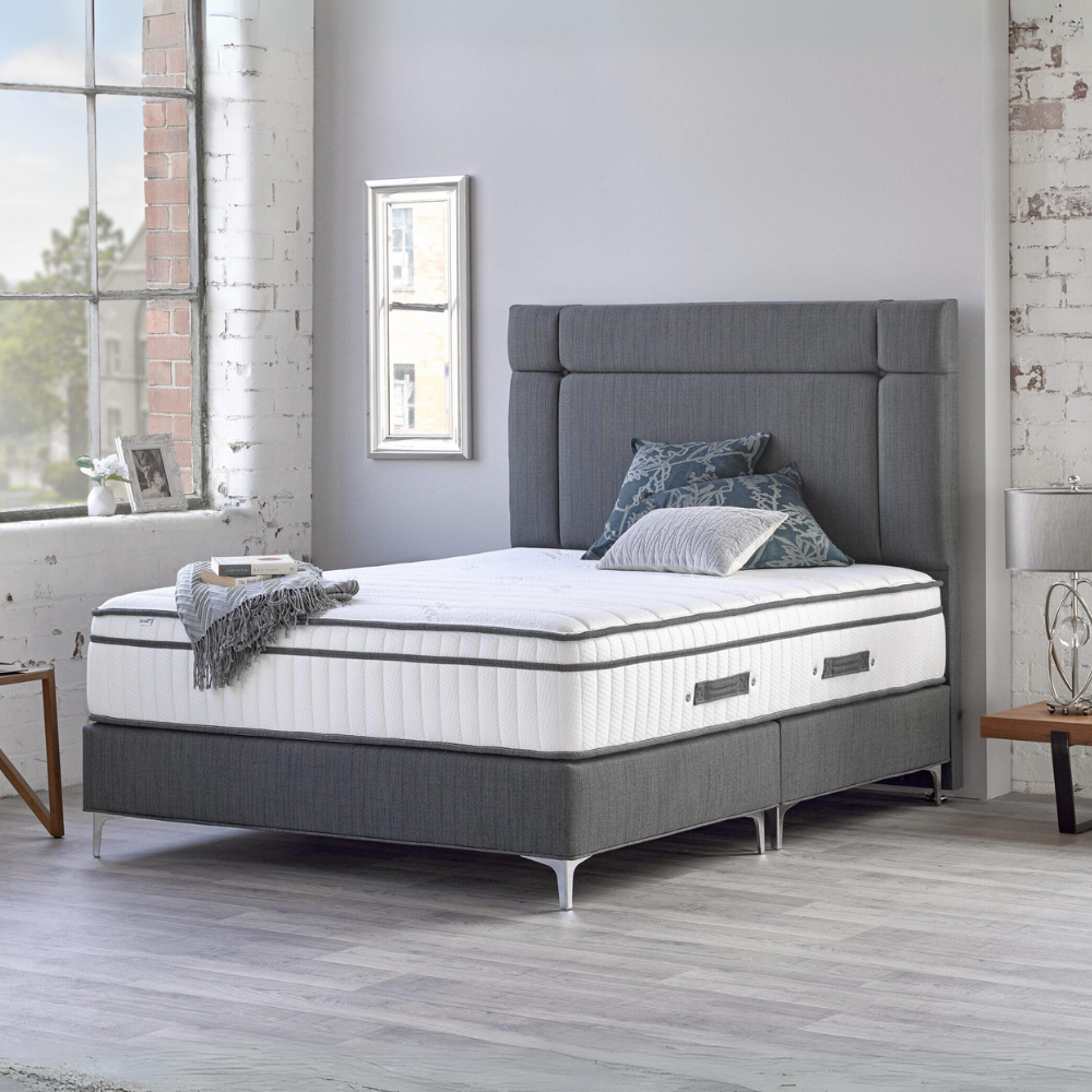 Respa-Inspire-Chrome-T-Leg-Divan
