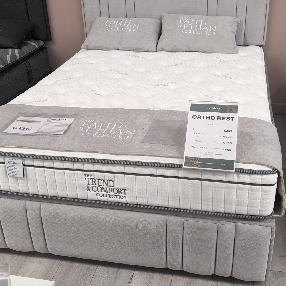 The Talbot Bumber Bed Set features a classic Talbot headboard with dual comfort Ortho Rest mattress and reinforced divan base, perfect to complete any room!