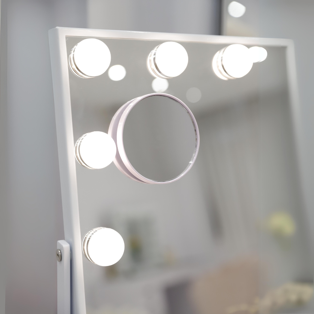 The 12 Bulbs Hollywood Mirror Bluetooth speaker - wireless charging, 3-colour dimmable lights and smart touch control