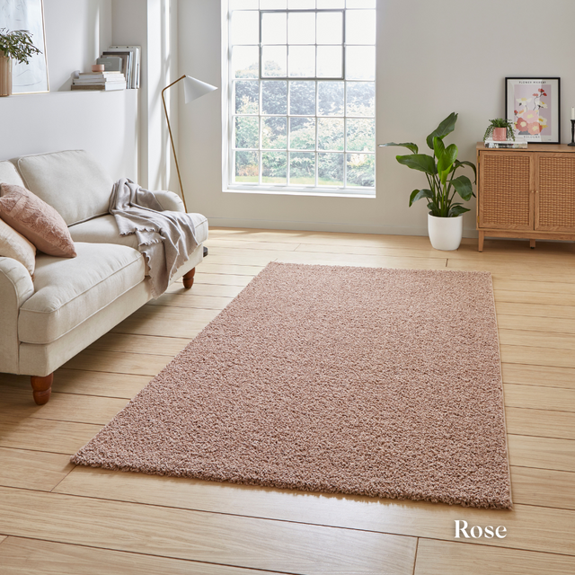 Add freshness with the eco-friendly Bali Plain Shaggy Machine Made Rugs range with 100% recycled polyester, ultra soft pile & durable machine made design.