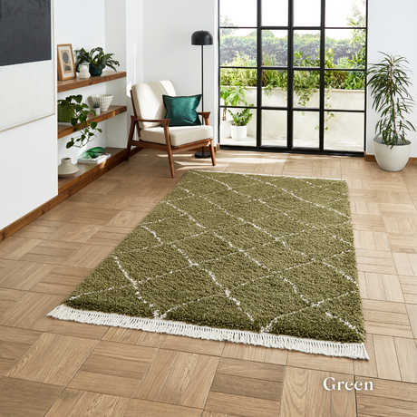 Add bohemian charm with Boho Berber Machine Made Shaggy Rugs range featuring plush shaggy pile, durable polypropylene and stylish fringes.