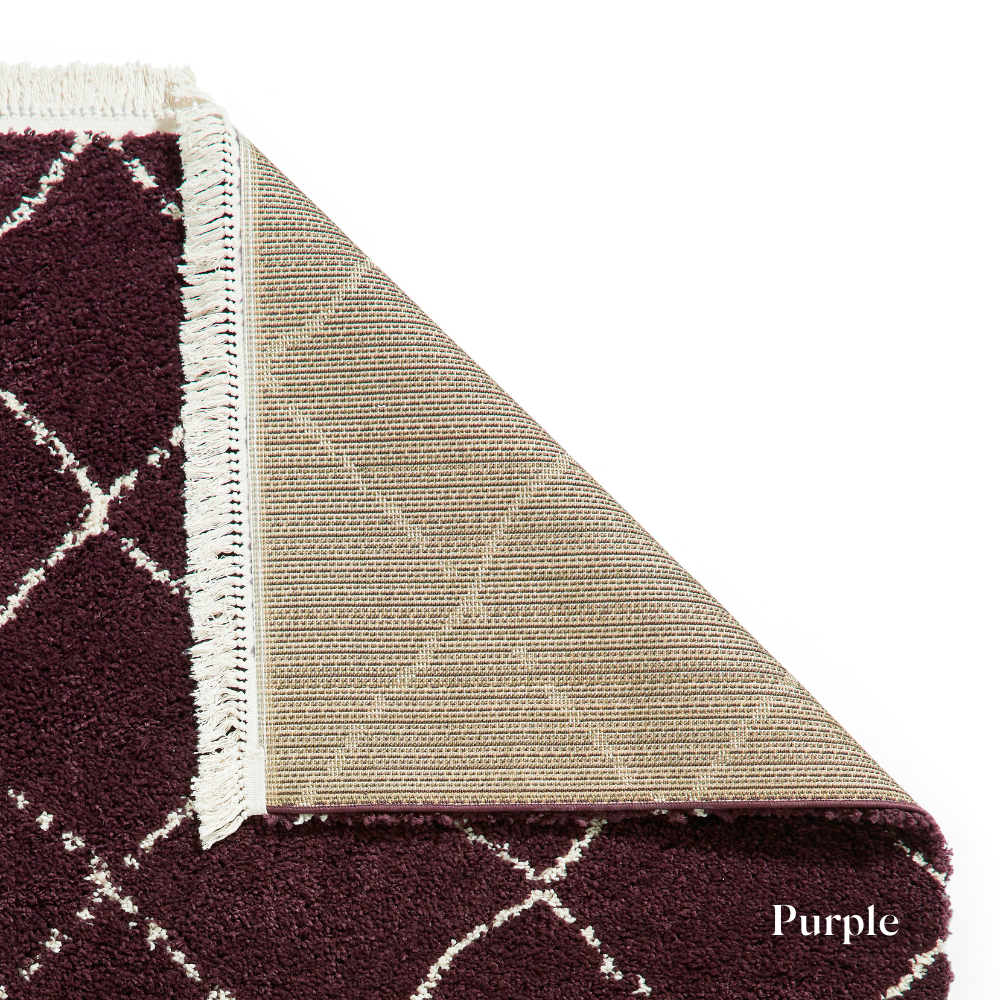 Add bohemian charm with Boho Berber Machine Made Shaggy Rugs range featuring plush shaggy pile, durable polypropylene and stylish fringes.