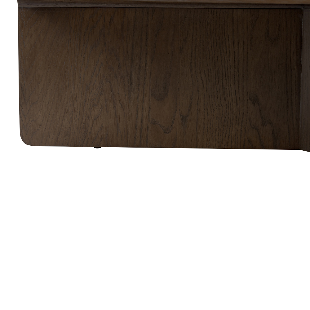 The California Round Coffee Table is crafted from oak and rubberwood veneer with a sleek, natural finish, stylish for any room.