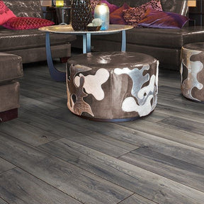 Dynamic Brunswick Oak Laminate Flooring - 8mm offers an authentic oak look, AC4 durability, and easy 5G click installation