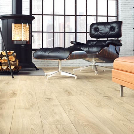 The Grace Laminate Flooring - 12mm features underfloor heating compatible, durable AC5 rating, easy Express Click installation and a 30 year warranty