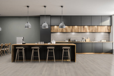 The Greywood Oak Vinyl & SPC - 4mm features waterproof, 20-year guarantee, Lignum Core durability, underfloor heating compatible, wear rating 0.55, comfortable with sound reduction.