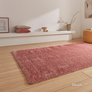 Introduce style with the Sierra Plain Shaggy Machine Made Rugs range with ultra soft pile, textured feel and durable machine made quality.