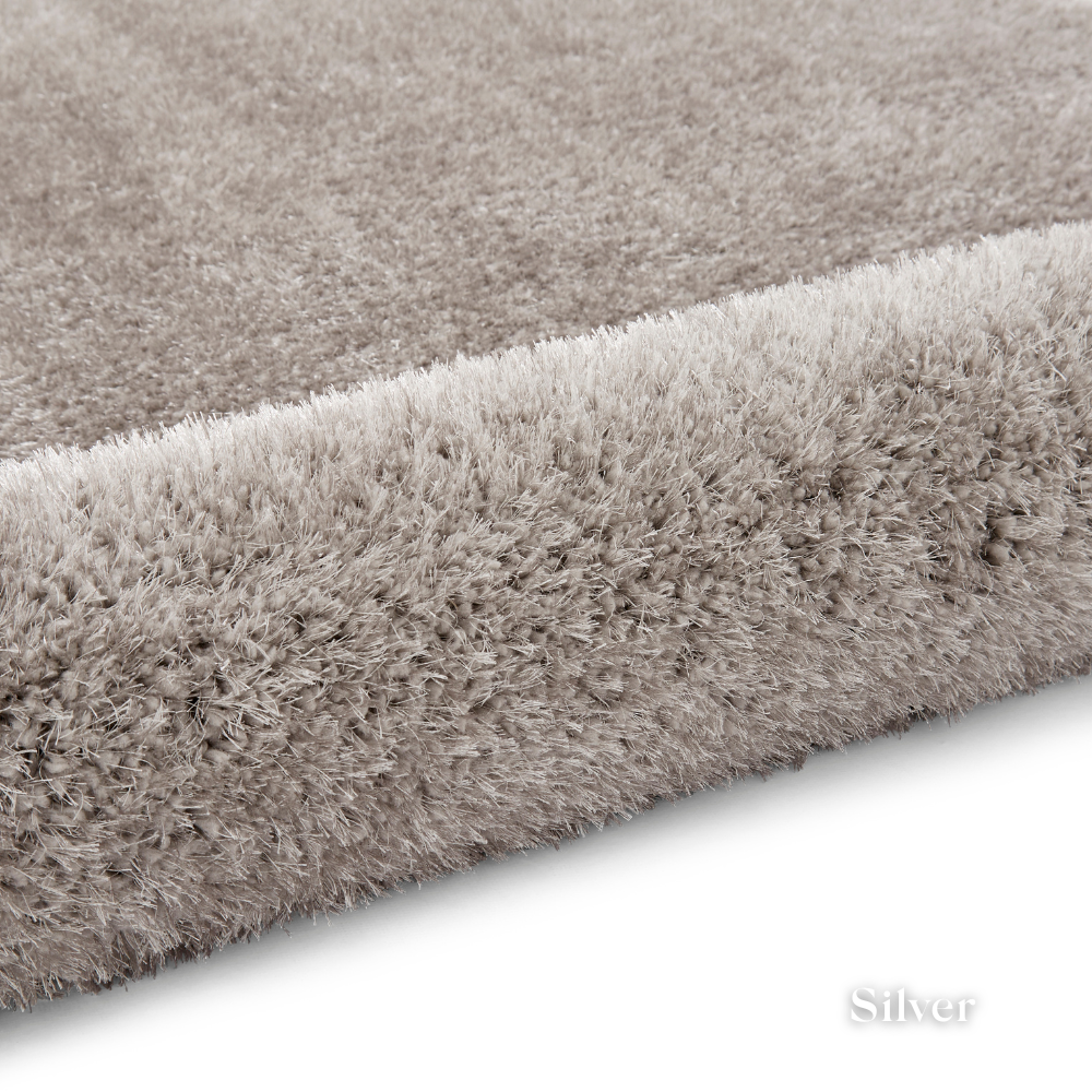Introduce style with the Sierra Plain Shaggy Machine Made Rugs range with ultra soft pile, textured feel and durable machine made quality.