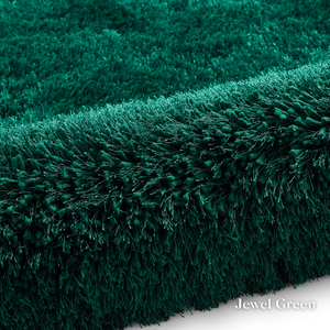 Sink into comfort with the Montana Plain Shaggy Rugs range featuring ultra thick 8cm pile, hand tufted polyester and stylish colours.