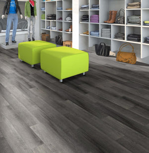 Liberty Rock New Orleans Vinyl & SPC 5.2mm: 100% waterproof, acoustic underlay (18dB), scratch-resistant PU surface, and easy installation with Uniclic technology