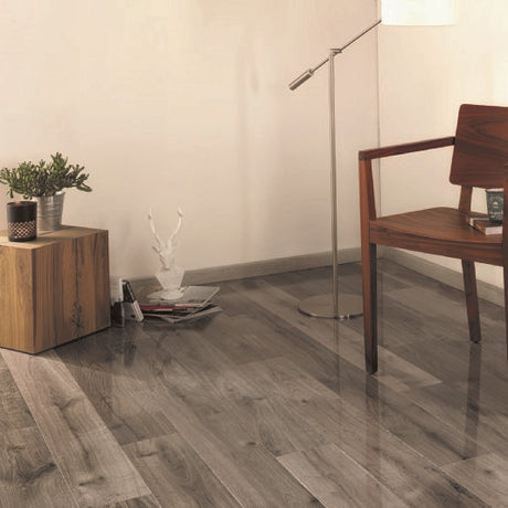 High Gloss Laminate 8mm