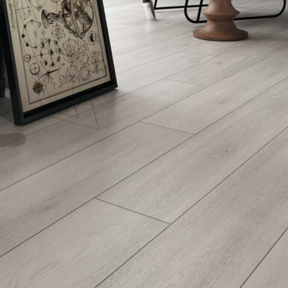 The Poznan Oak Laminate Flooring 12mm offers AC4 durability, 4V bevel design, easy G5 Express Click installation