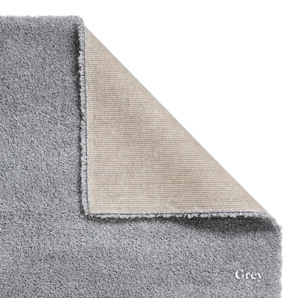 Introduce style with the Sierra Plain Shaggy Machine Made Rugs range with ultra soft pile, textured feel and durable machine made quality.