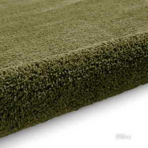 Introduce style with the Sierra Plain Shaggy Machine Made Rugs range with ultra soft pile, textured feel and durable machine made quality.