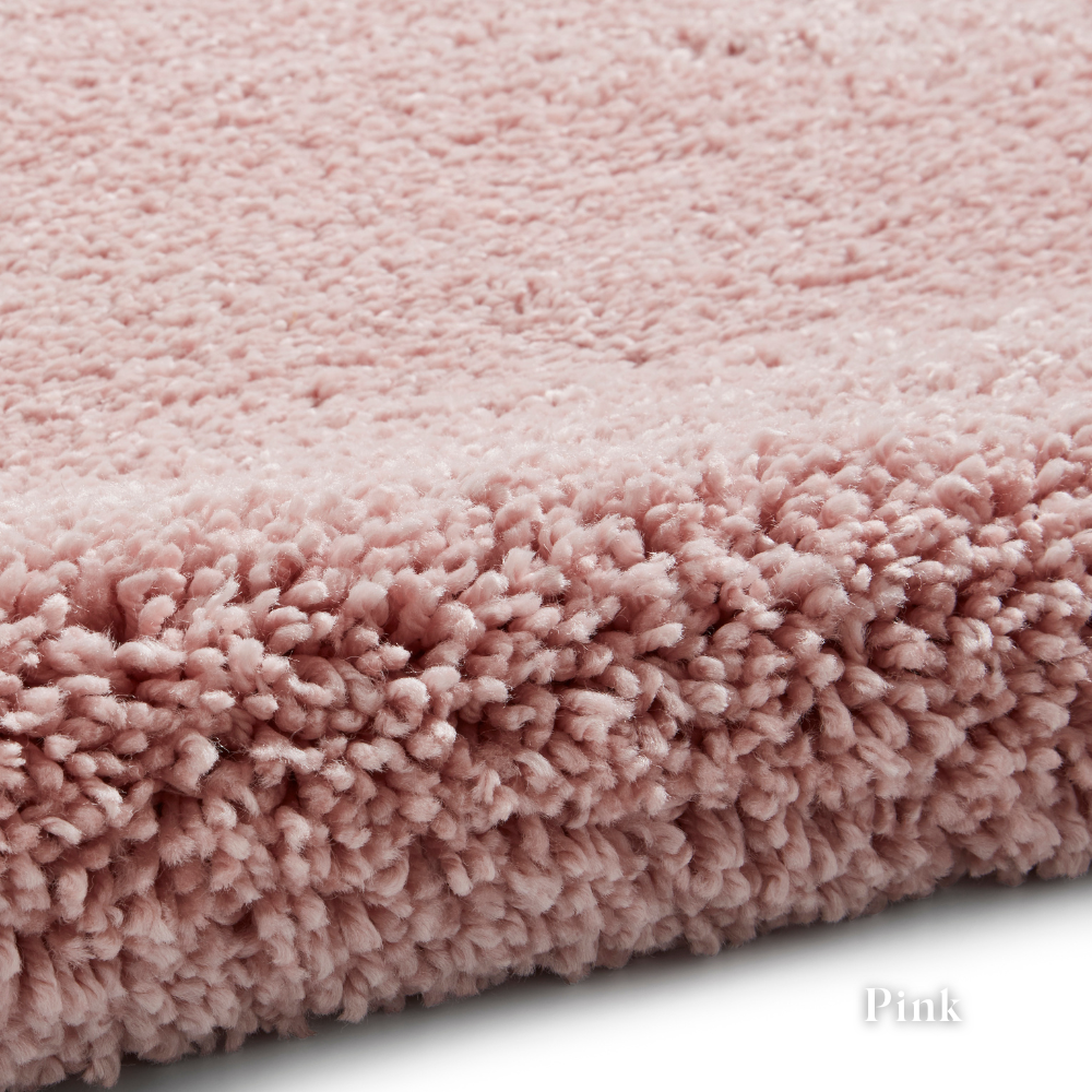 Introduce style with the Sierra Plain Shaggy Machine Made Rugs range with ultra soft pile, textured feel and durable machine made quality.