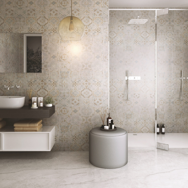 The Aquaply Elegance Lisbon wall panel brings a warm sun inspired style with easy installation, antibacterial protection & a 35 year guarantee