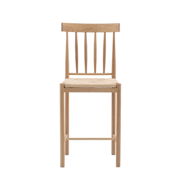 The 2 set Eton Bar Stool Natural features a light solid oak frame that ensure durability and hand-woven rope seats